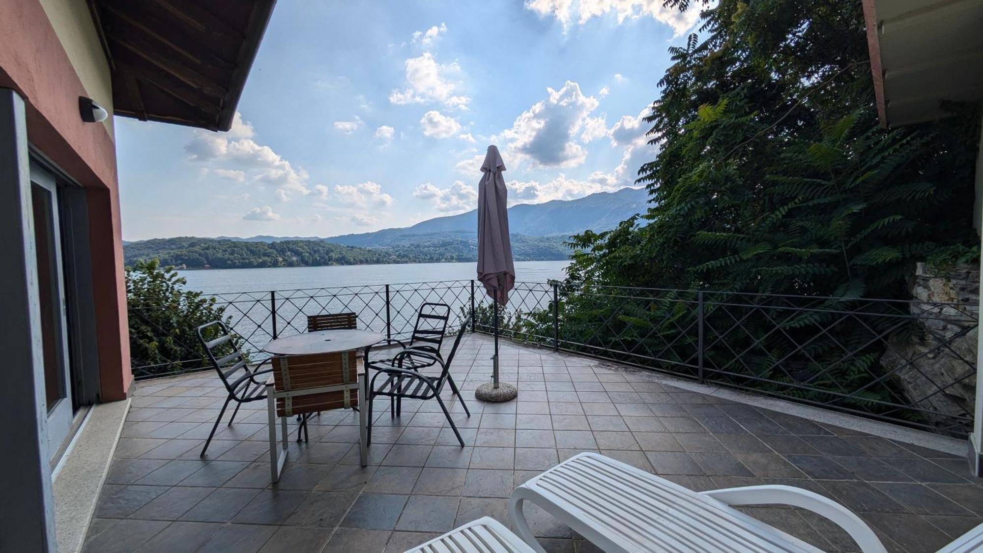 Casa Sul Lago Orta Orta San Giulio Luaran gambar