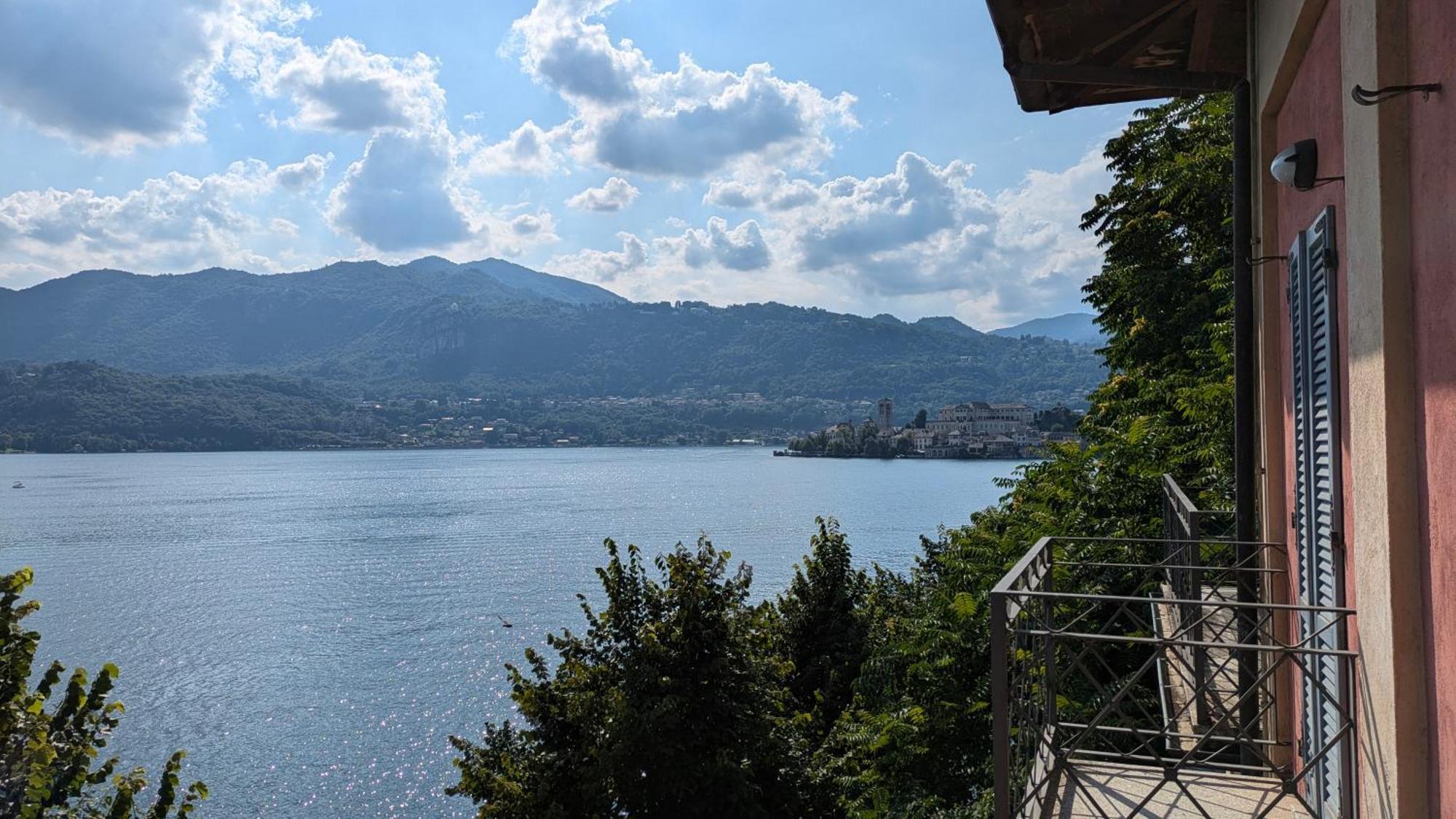 Casa Sul Lago Orta Orta San Giulio Luaran gambar