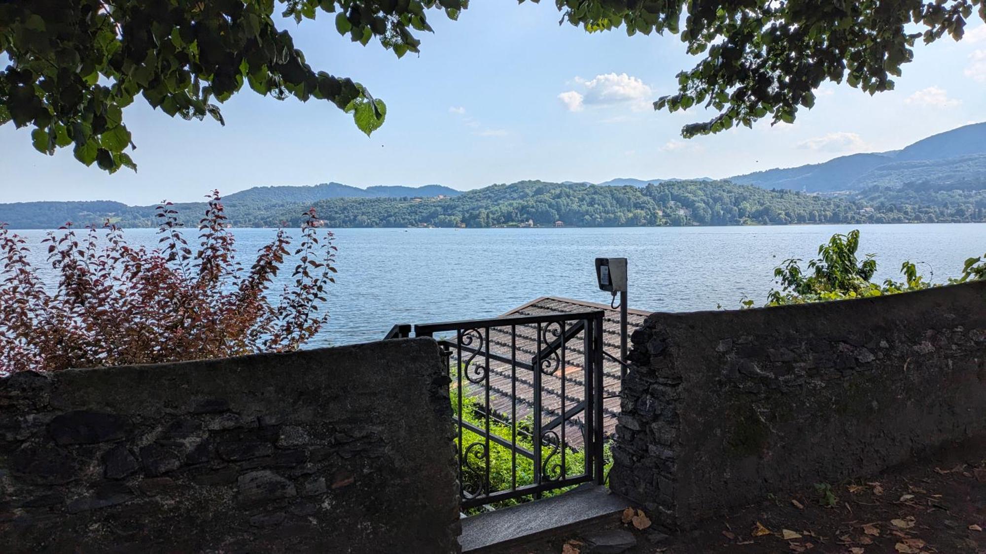Casa Sul Lago Orta Orta San Giulio Luaran gambar