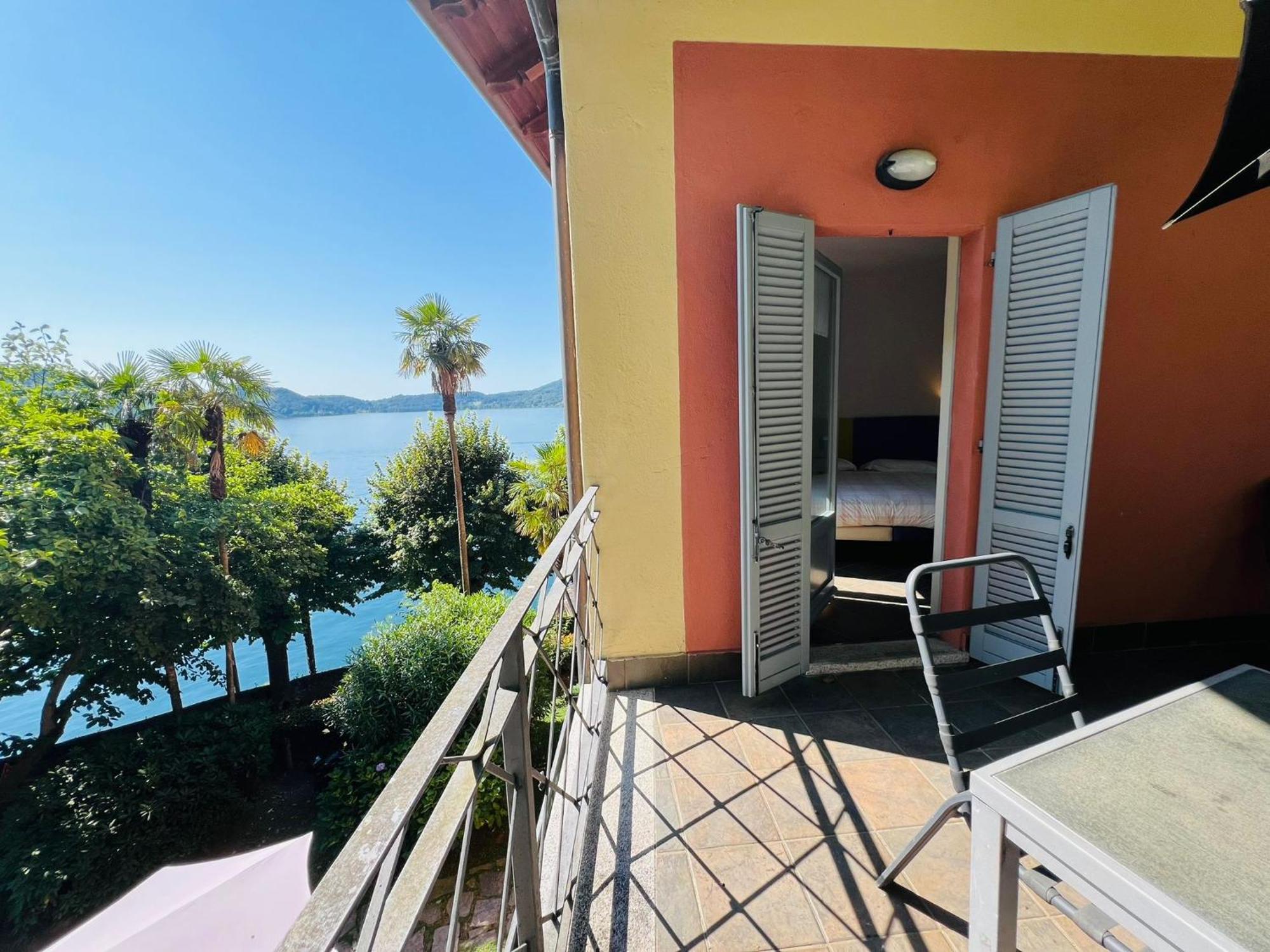 Casa Sul Lago Orta Orta San Giulio Luaran gambar