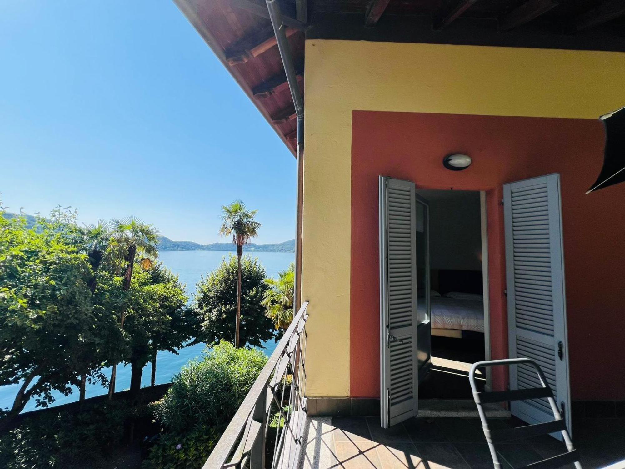 Casa Sul Lago Orta Orta San Giulio Luaran gambar